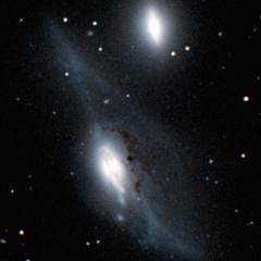 NGC 4438